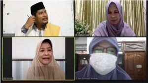 Ustadzah Reni Susilowati Narsum Webinar Nasional Parenting