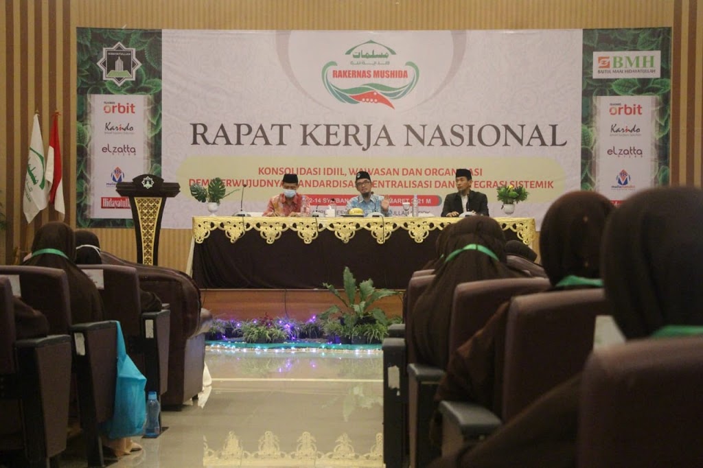 Rakernas Resmi Ditutup: Muslimat Hidayatullah Harus Menawarkan Solusi dan Gagasan Untuk Membangun Peradaban