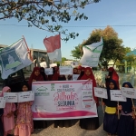 Semarakkan Hari Solidaritas Jilbab Sedunia, PW Muslimat Hidayatullah Gorontalo Tebar 1500  Jilbab Gratis