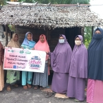 Sebarkan Jilbab Gratis, PW Mushida Riau Manfaatkan Momen Hari Solidaritas Hijab Internasional