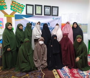 Rekatkan Ukhuwah, PP Muslimat Hidayatullah mengadakan kunjungan kepada Muslimah Wahdah Islamiyah