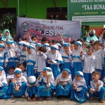 KB-RA Terpadu Yaa Bunayya Kebumen Mengadakan Penggalangan Dana Palestina