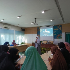 Muslimat Hidayatullah Surabaya Gelar Dauroh Marhala Ula