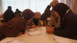Ideasi Berbasis Design Thinking Leadership Training Talenta Muda Muslimat Hidayatullah