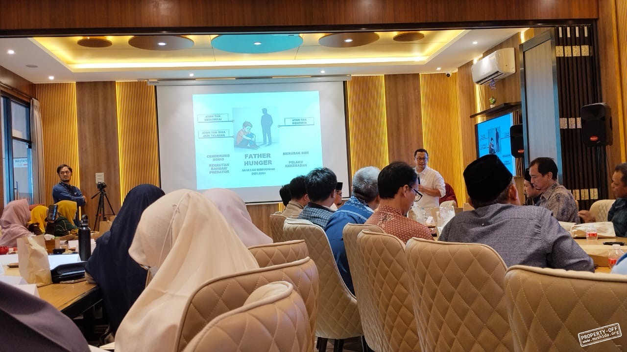 Dukung Peraturan Darah (Perda) Tentang Perlindungan Keluarga, PP Mushida Hadiri Forum Dialog Peduli Generasi