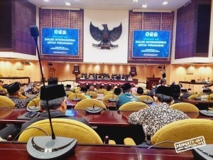 Muslimat Hidayatullah Menghadiri Forum Dialog Global Antar Peradaban