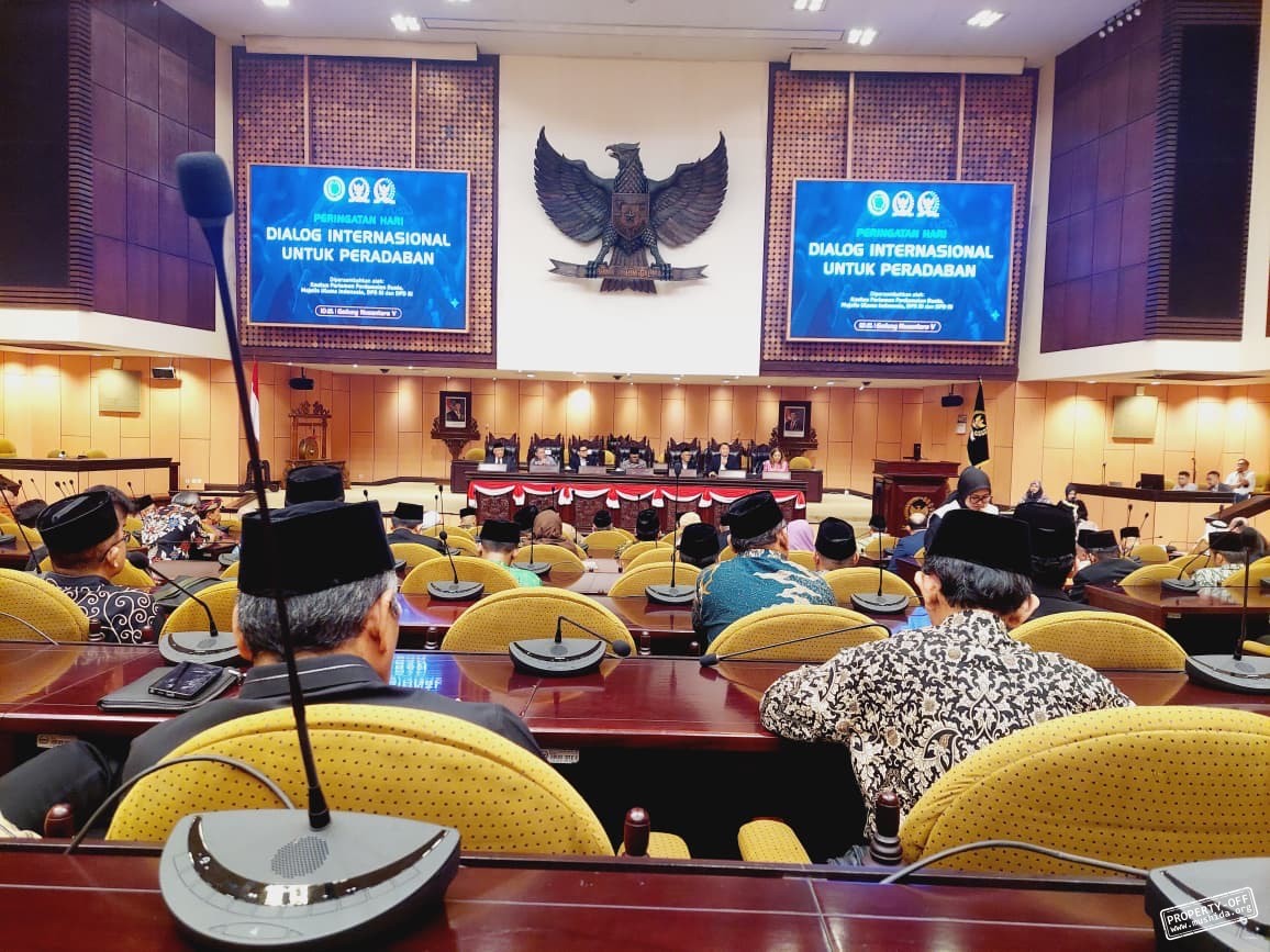 Muslimat Hidayatullah Menghadiri Forum Dialog Global Antar Peradaban