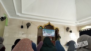 Seminar Parenting Hidayatullah Manokwari Perkuat Sinergi Orang Tua dan Sekolah dalam Mendidik Generasi Saleh