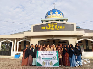 Mushida Sumatera Barat Selenggarakan Jalan Sehat Bersama Santri Putri Hidayatullah Mentawai