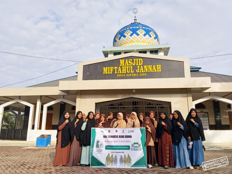 Mushida Sumatera Barat Selenggarakan Jalan Sehat Bersama Santri Putri Hidayatullah Mentawai