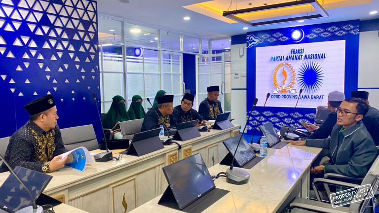 PW Muslimat Hidayatullah Jawa Barat Perkuat Sinergi dengan Fraksi PAN, Bahas Peluang Program dan Pengawalan Kebijakan