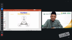 Webinar Pendidikan Muslimat Hidayatullah Tegaskan Tujuan Pendidikan Islam Lahirkan Insan Kamil