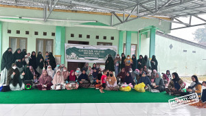 Muslimat Hidayatullah Palangka Raya Gelar Gebyar Hijab Berkah dan Sedekah Jum’at