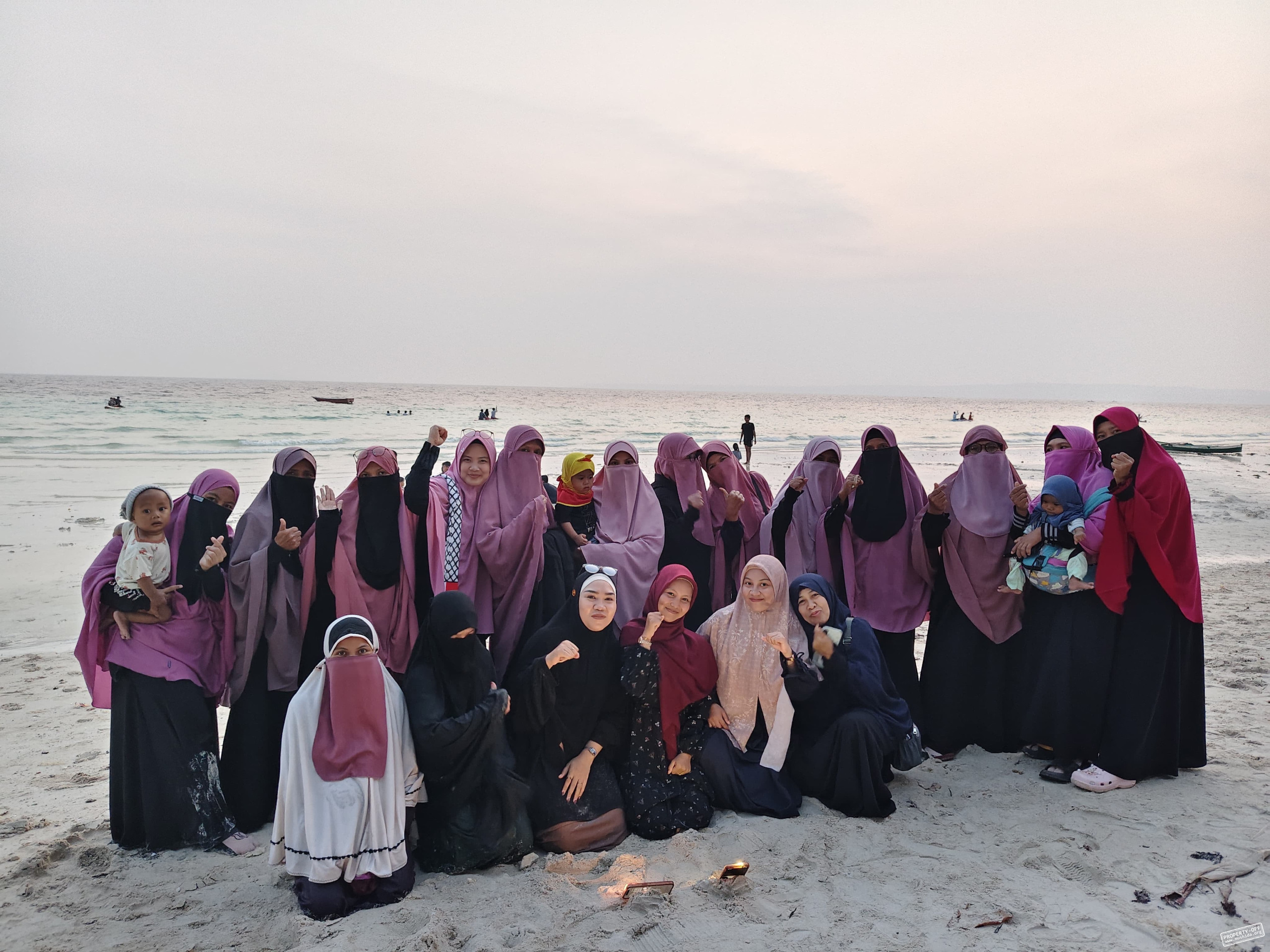 Mabit Muslimat Hidayatullah Baubau Perkuat Ukhuwah dan Pererat Soliditas Jamaah
