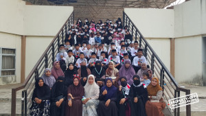 Mushida Takalar Peringati Hari Santri dengan Pawai dan Aksi Peduli Palestina