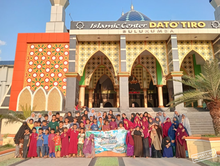 Muslimat Hidayatullah Jeneponto Gelar Rihlah Akbar Santri Untuk Menyemarakkan Hari Santri Nasional 2026